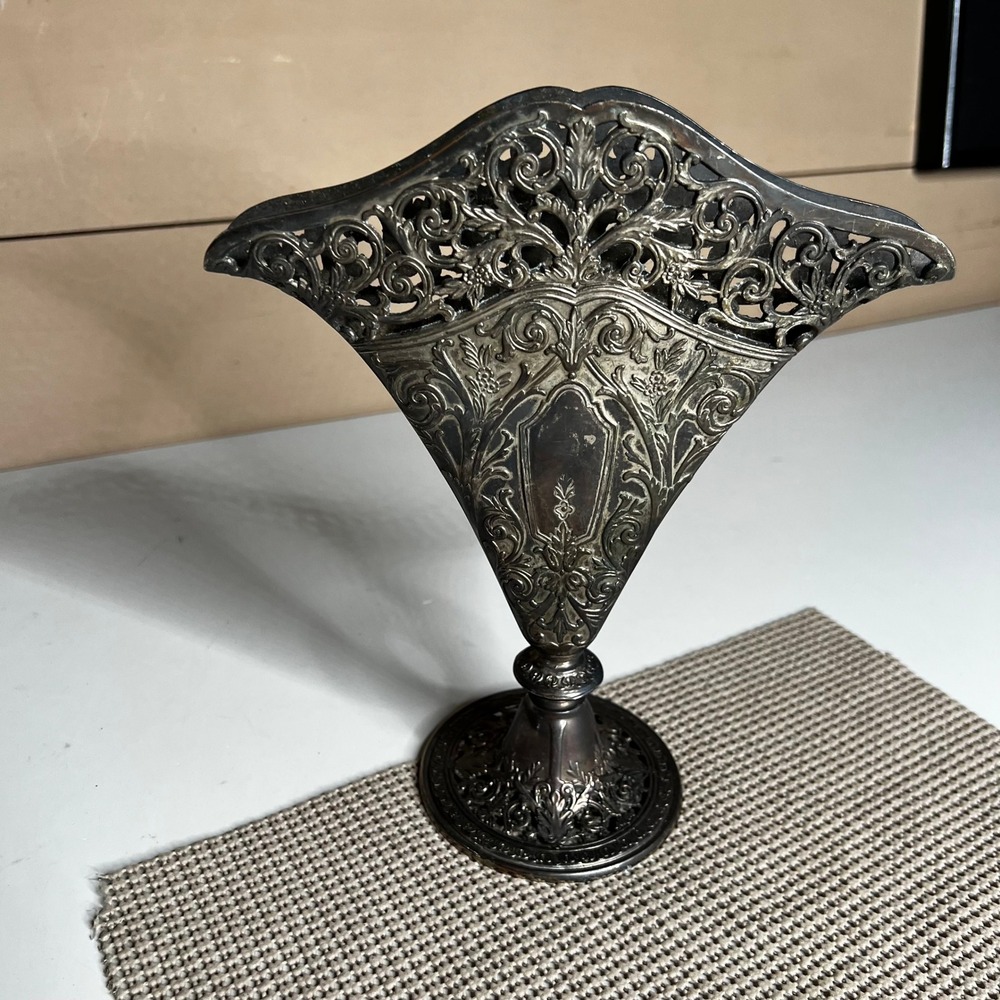 Vintage GSA 1991 Ornate Silver Tone Filigree Fan Shaped Pedestal Vase 9.5 Inch